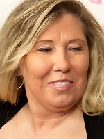 Hot MILF