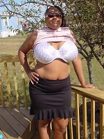 Hot MILF