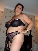 Hot MILF